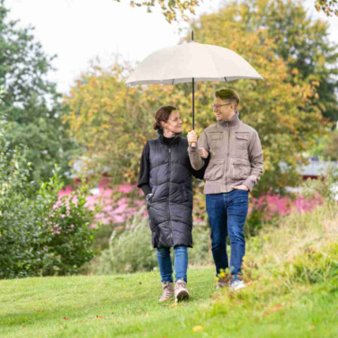 FARE ÖkoBrella automaatne golfivihmavari taaskasutatud PET-kattega ja puidust käepidemega logoga, naturaalvalge (waterSAVE®) – detailvaade 10
