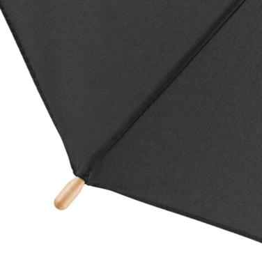 FARE ÖkoBrella automaatne golfivihmavari taaskasutatud PET-kattega ja puidust käepidemega logoga, must (waterSAVE®) – detailvaade 4